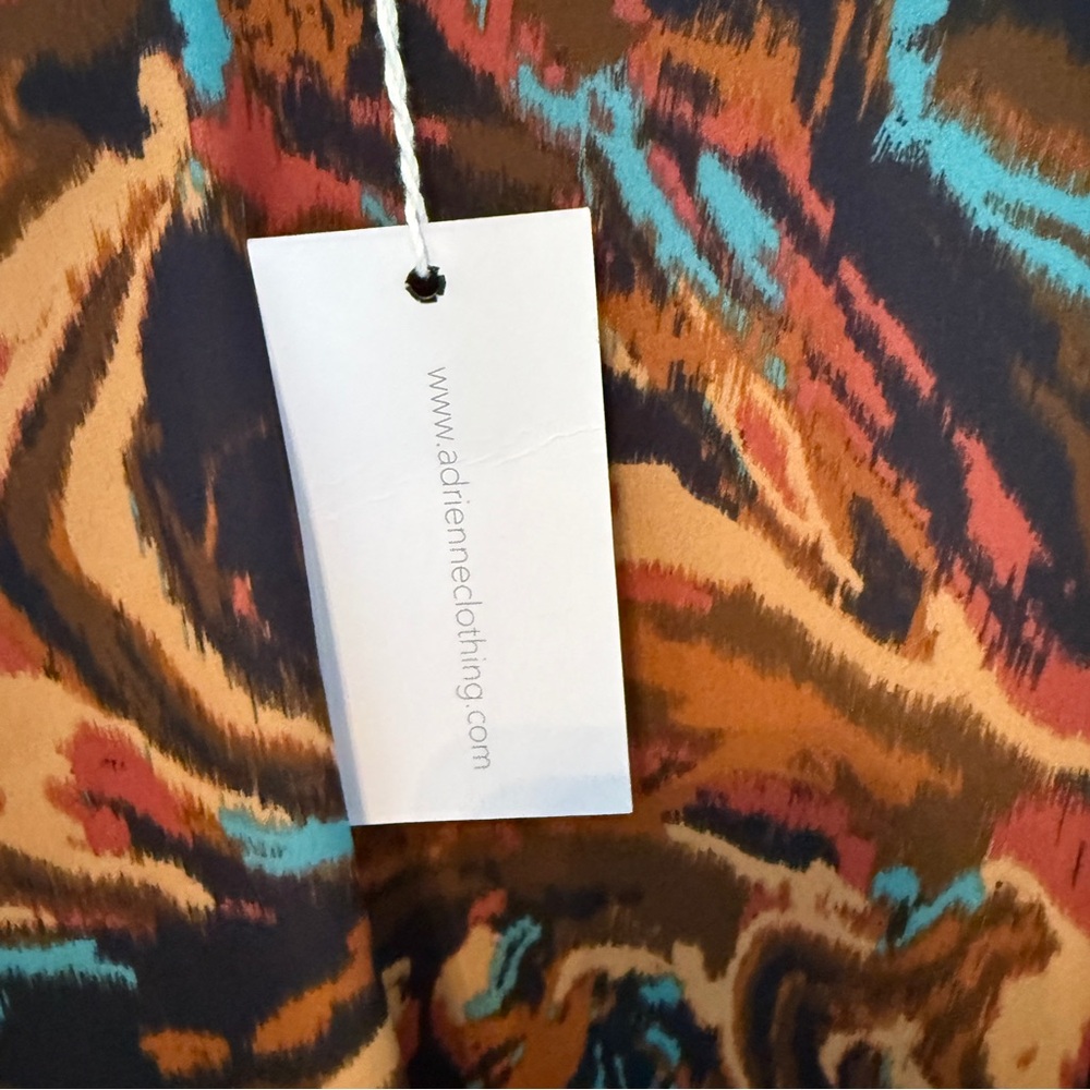 New Adrienne Psychedelic Print Ballon Sleeve Blouse Women’s Size Small V-neck - Picture 6 of 8